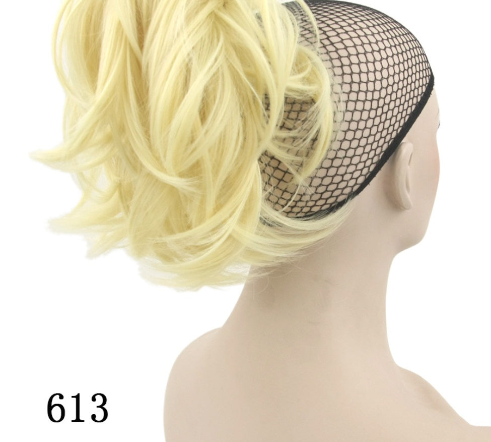 Grip Ponytail Short Hair Female Curly Wig Flexible in BUG