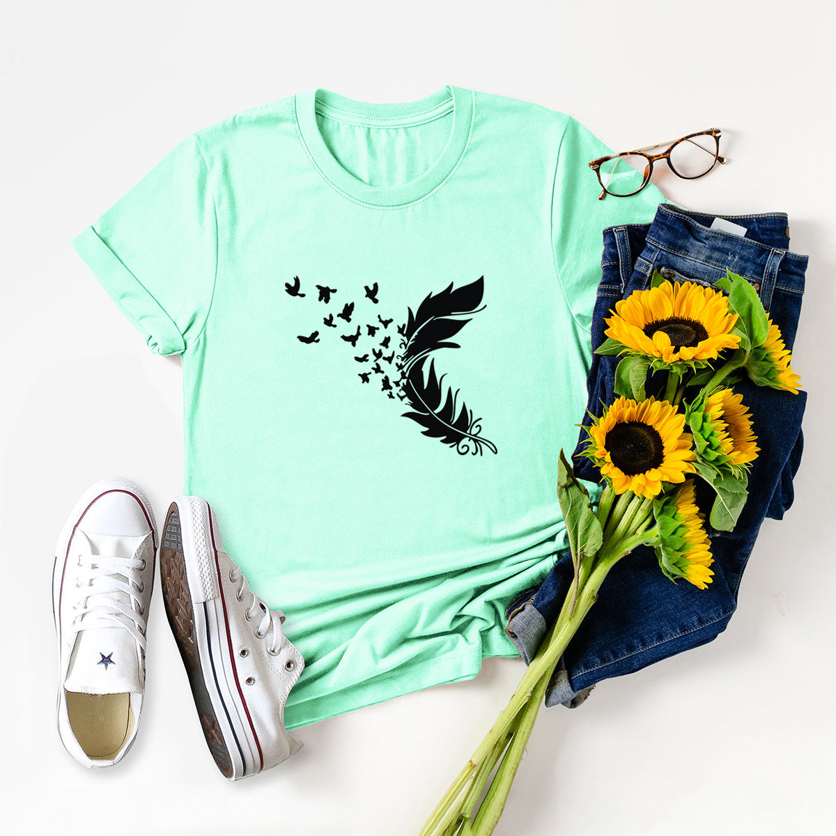 Summer Plus Size Women Clothing New Feather Print T-shirt in Pink