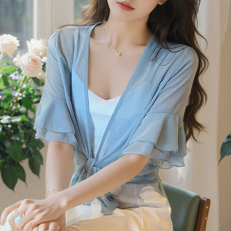 Sun Protection Clothing for Women Thin Coat in White Separate Top