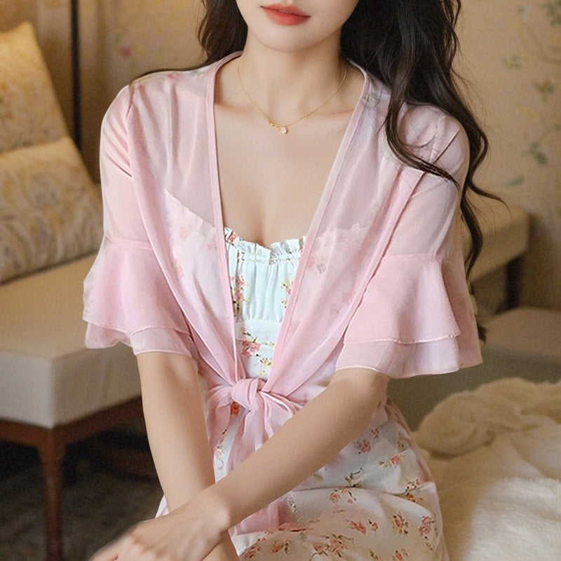 Sun Protection Clothing for Women Thin Coat in White Separate Top